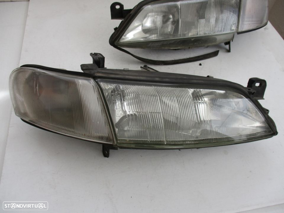 Farol Optica Opel Vectra B esquerdo / direito - 2