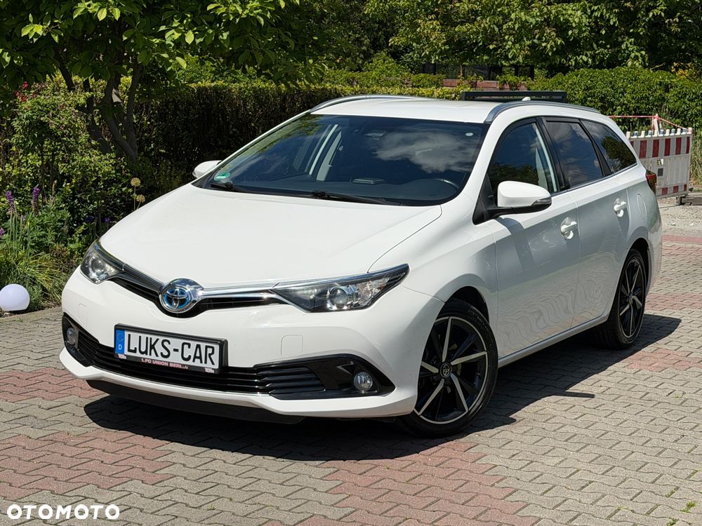 Toyota Auris 1.8 VVT-i Automatik Edition S+ - 2