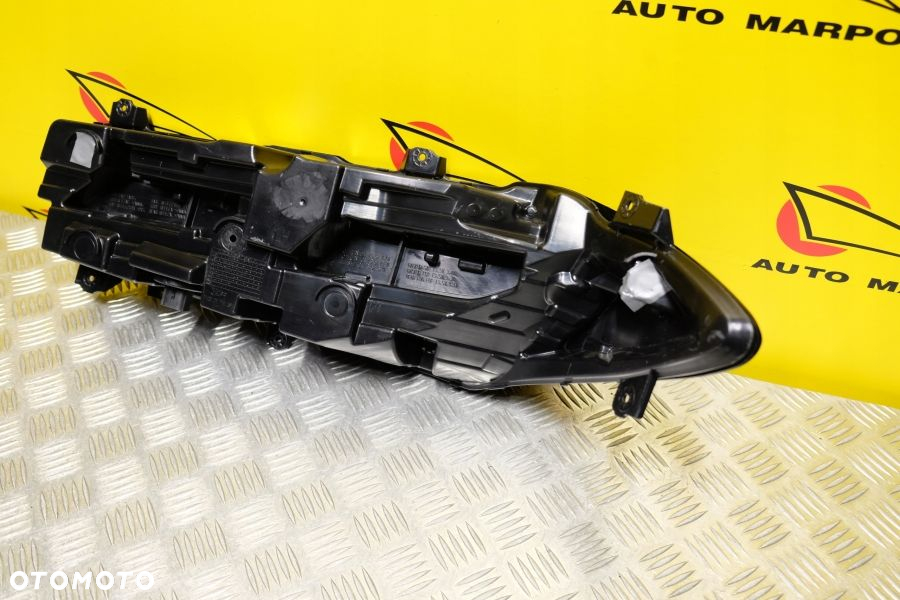 CHEVROLET CORVETTE C8 2019- LAMPA TYŁ LEWA LED USA - 10