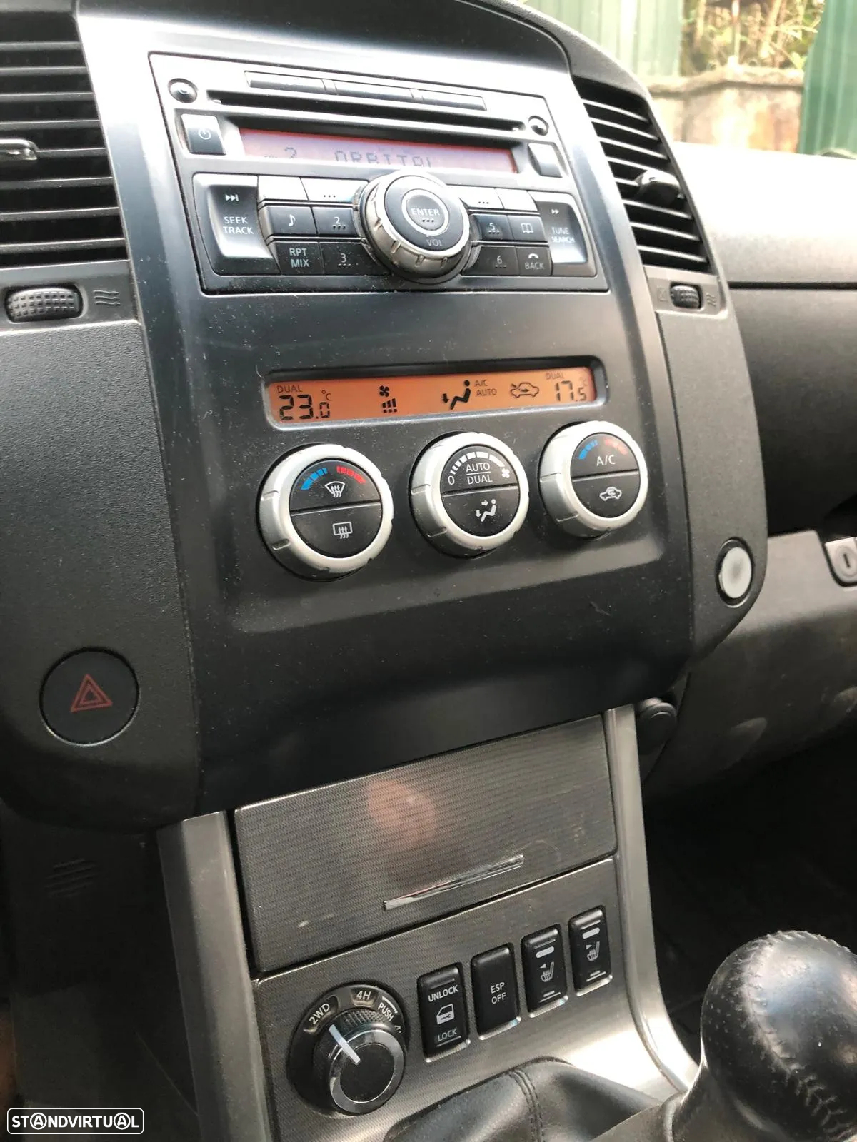 Nissan Navara 2.5 dCi CD LE 4WD - 38