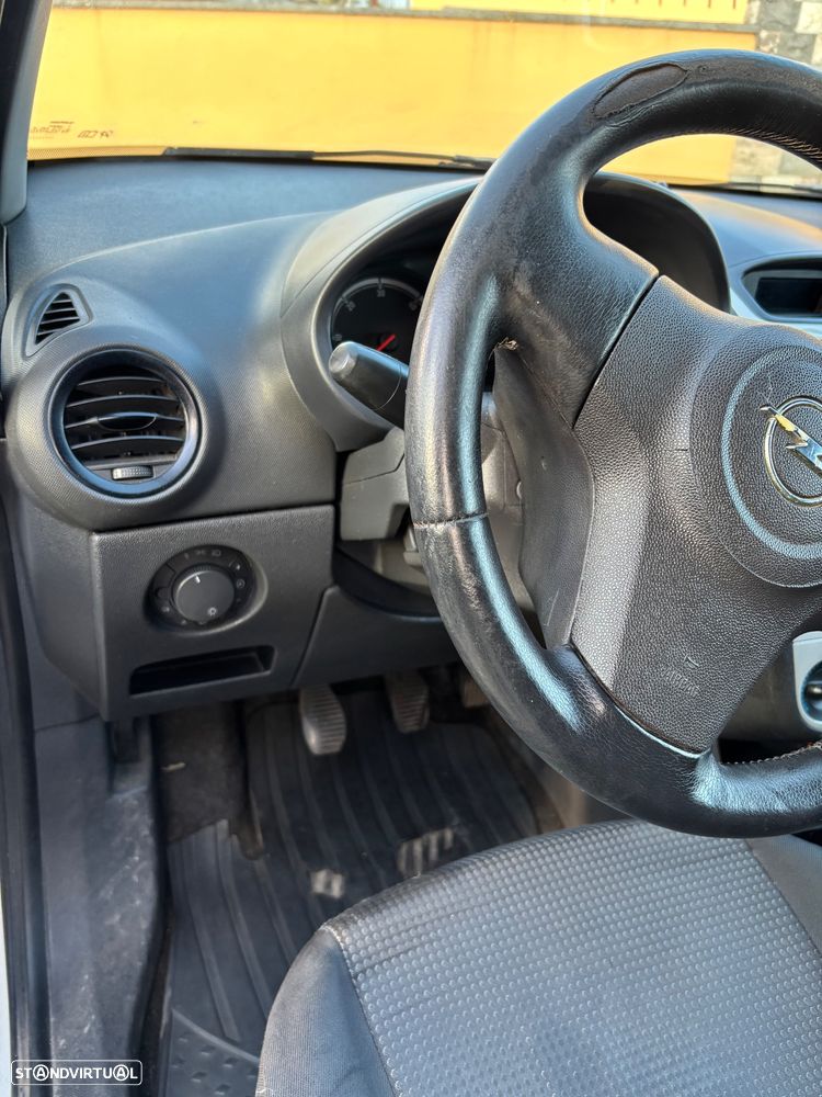 Opel Corsa 1.3 CDTi - 4