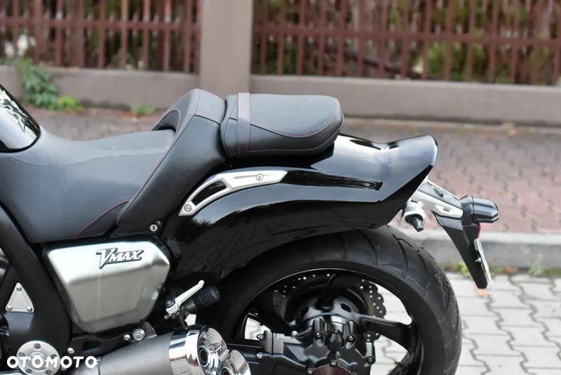 Yamaha V-MAX - 29