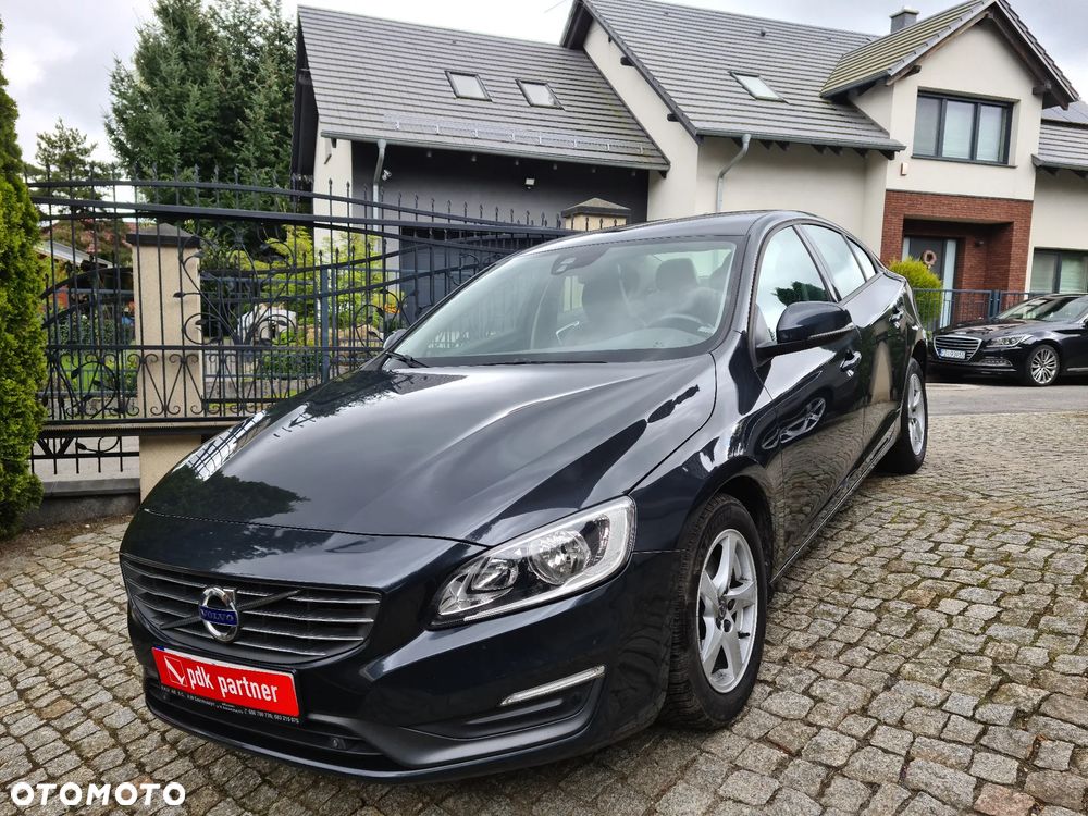 Volvo S60 D3 Momentum - 25