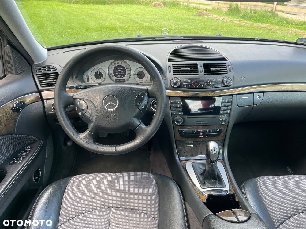 Mercedes-Benz Klasa E 270 CDI Avantgarde - 11