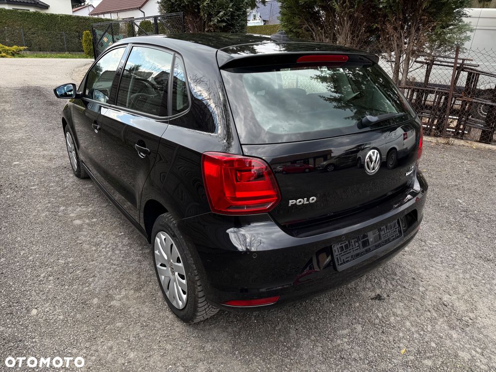 Volkswagen Polo 1.4 TDI (Blue Motion Technology) Comfortline - 15