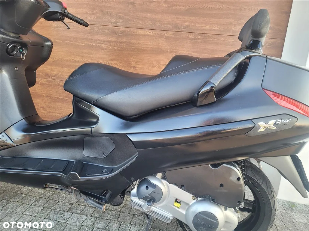 Piaggio Xevo - 30