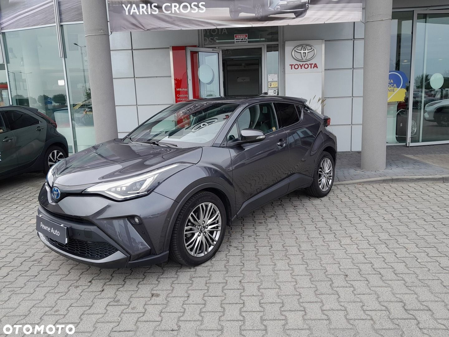Toyota C-HR - 4
