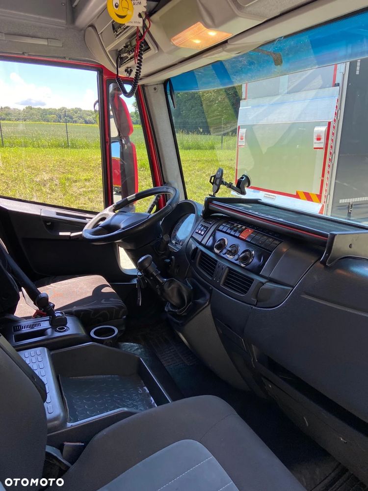 Iveco EUROCARGO ML120E - 11