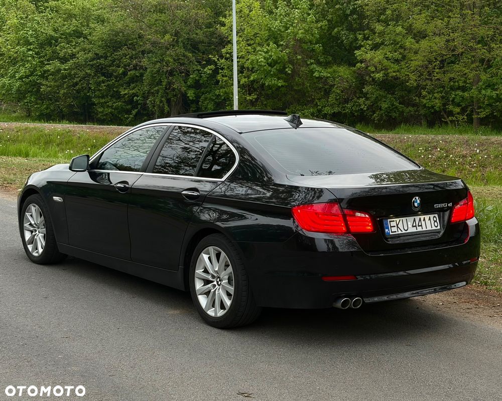 BMW Seria 5 520d - 4
