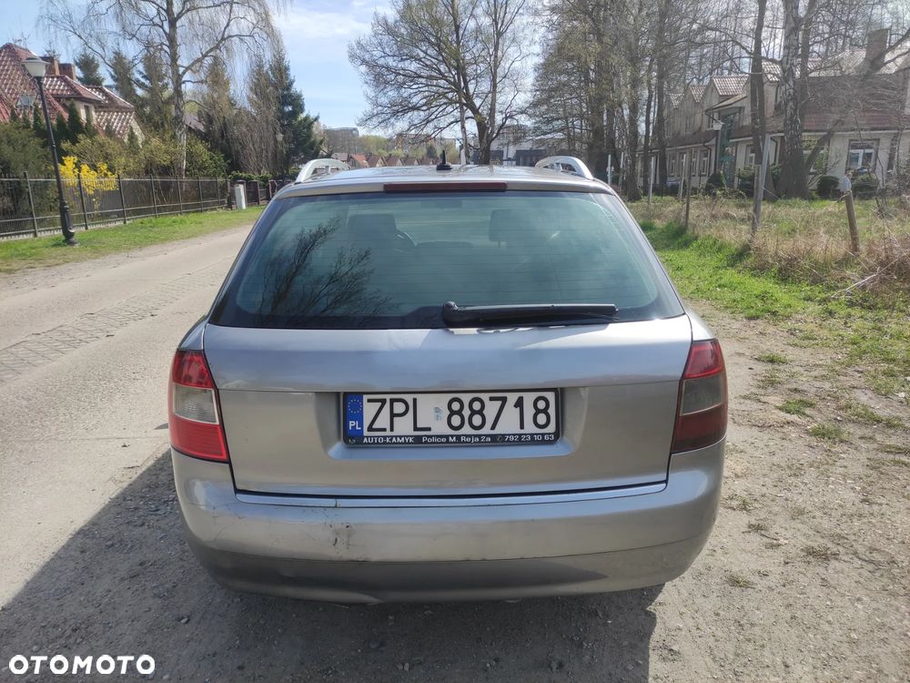 Audi A4 Avant - 9