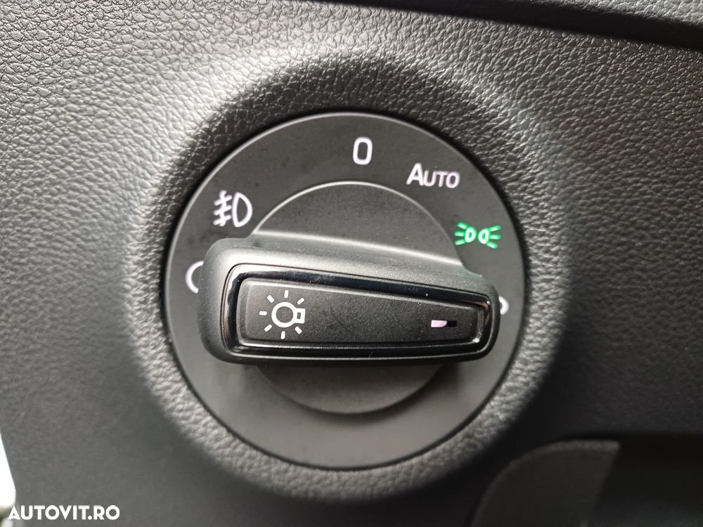 Skoda Karoq 2.0 TSI 4X4 DSG SportLine - 10