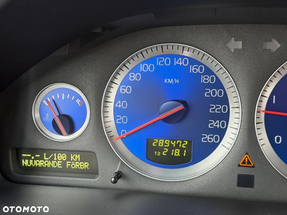 Volvo XC 90 D5 AWD Executive - 16