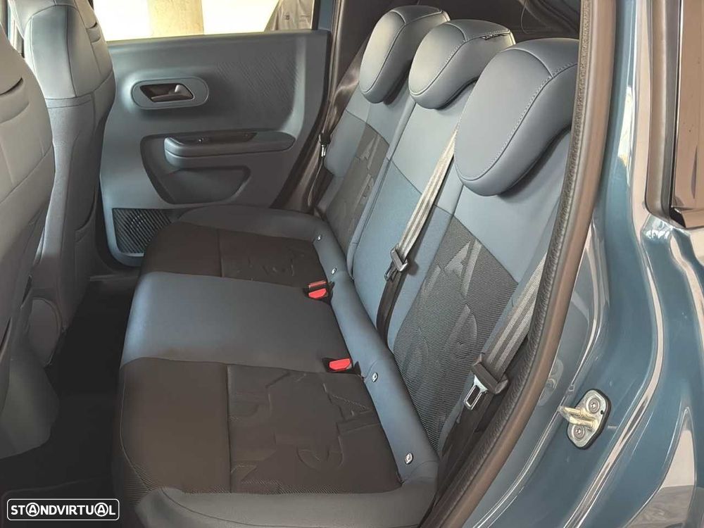 Fiat Grande Panda 1.2 Hybrid Icon eDCT - 10