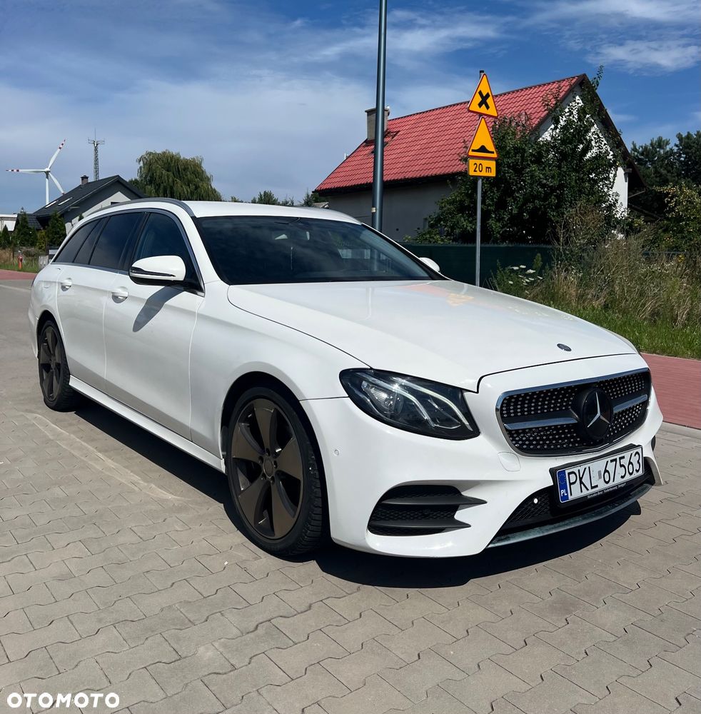 Mercedes-Benz Klasa E 220 d 9G-TRONIC - 3