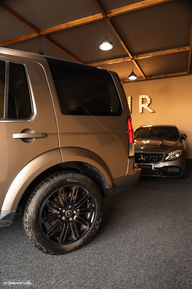 Land Rover Discovery TD V6 HSE - 13