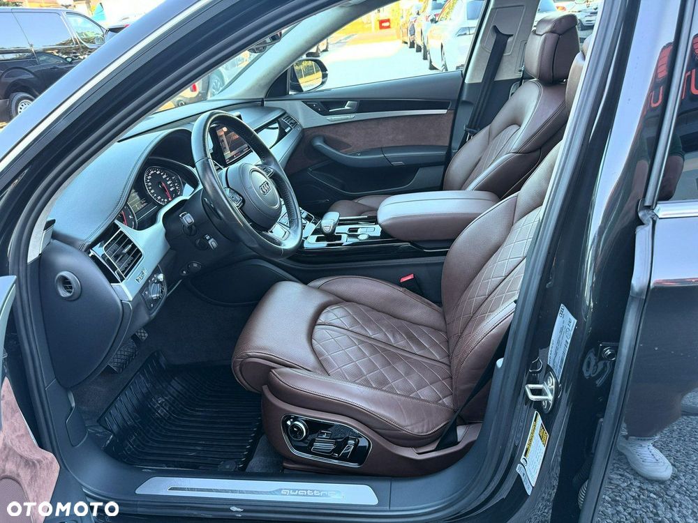 Audi A8 4.0 TFSI L Quattro - 11