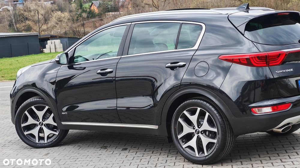 Kia Sportage 1.6 T-GDI AWD GT LINE - 19