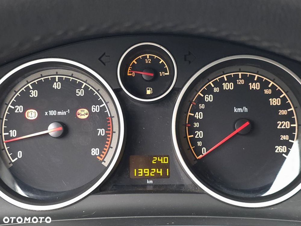 Opel Zafira 1.8 Cosmo - 17