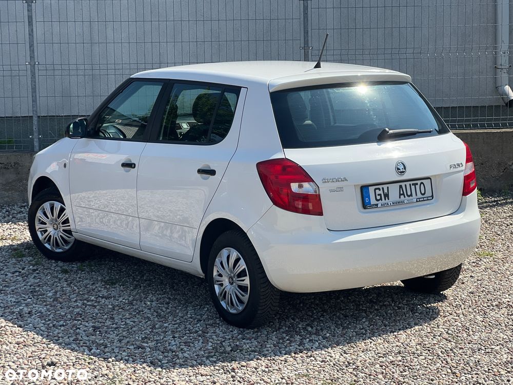 Skoda Fabia 1.2 HTP Active - 7