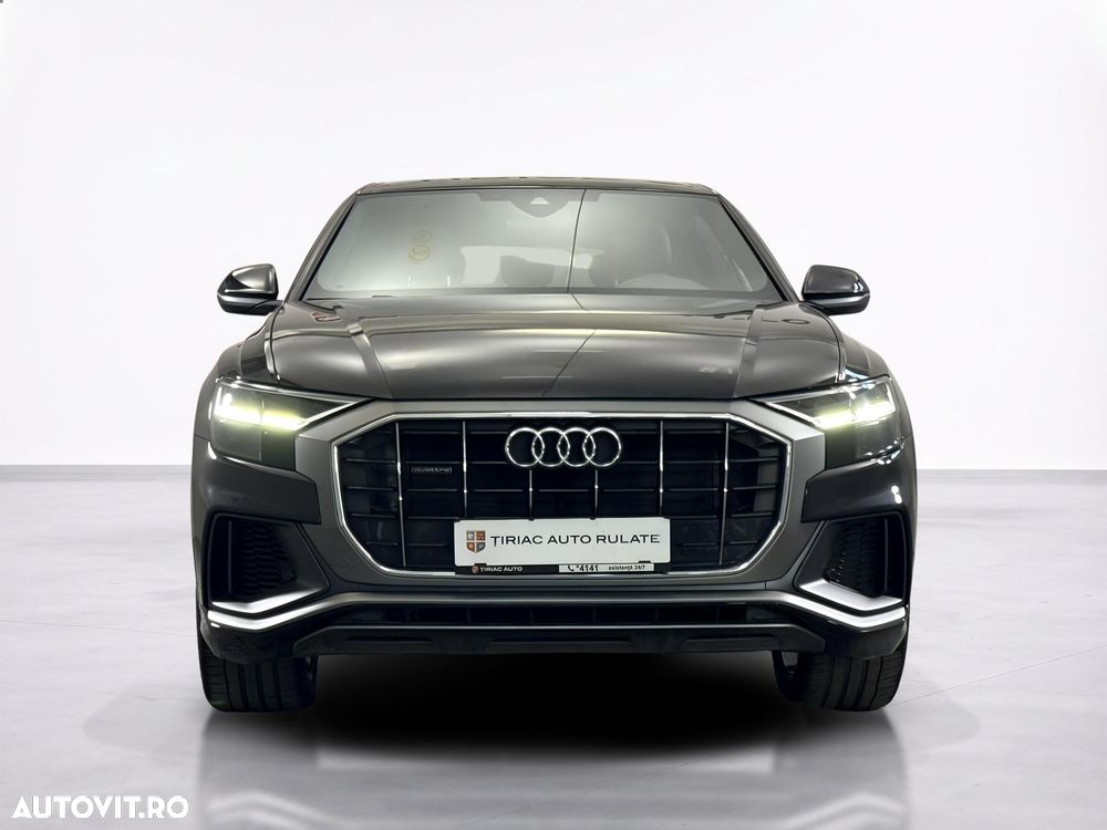 Audi Q8 - 9