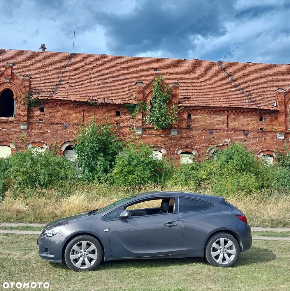 Opel Astra - 16