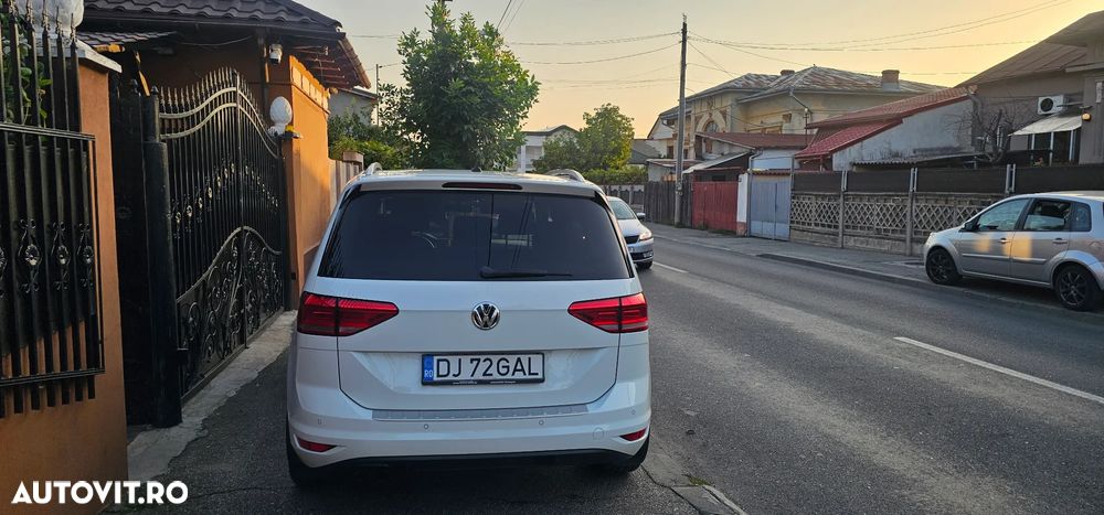 Volkswagen Touran 2.0 TDI SCR (BlueMotion Technology) DSG SOUND - 4