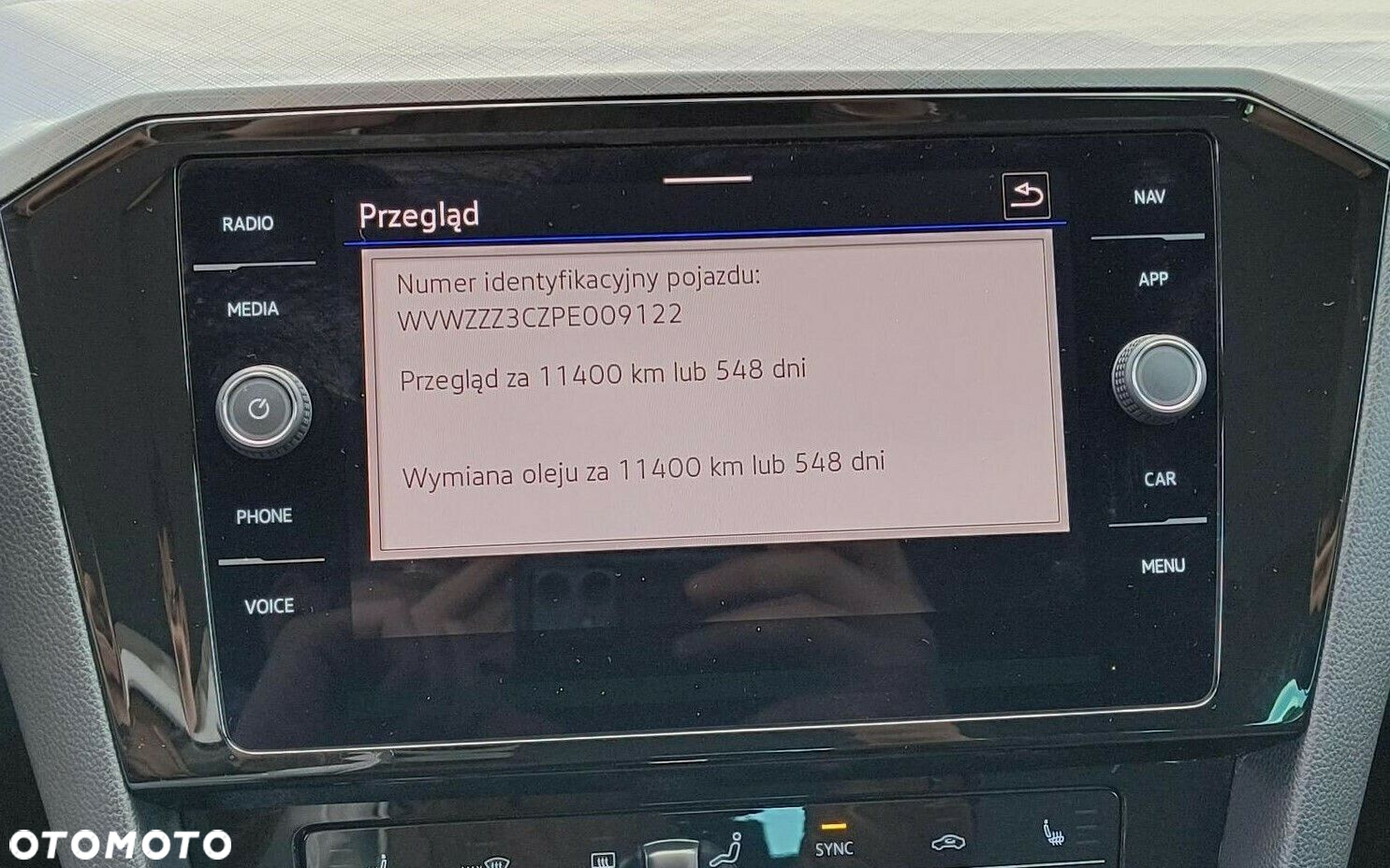 Volkswagen Passat - 20