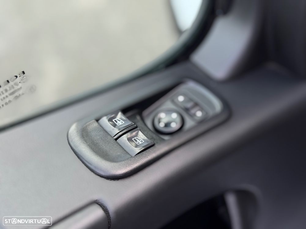 Renault Master 2.3 dCi c/Iva Dedutivel - 20