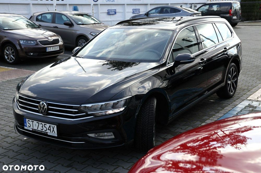 Volkswagen Passat - 4