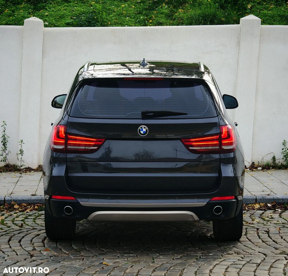 BMW X5 xDrive30d - 23