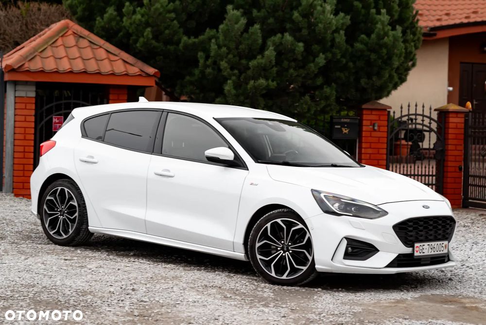 Ford Focus 1.0 EcoBoost Start-Stopp-System ST-LINE STYLE - 4