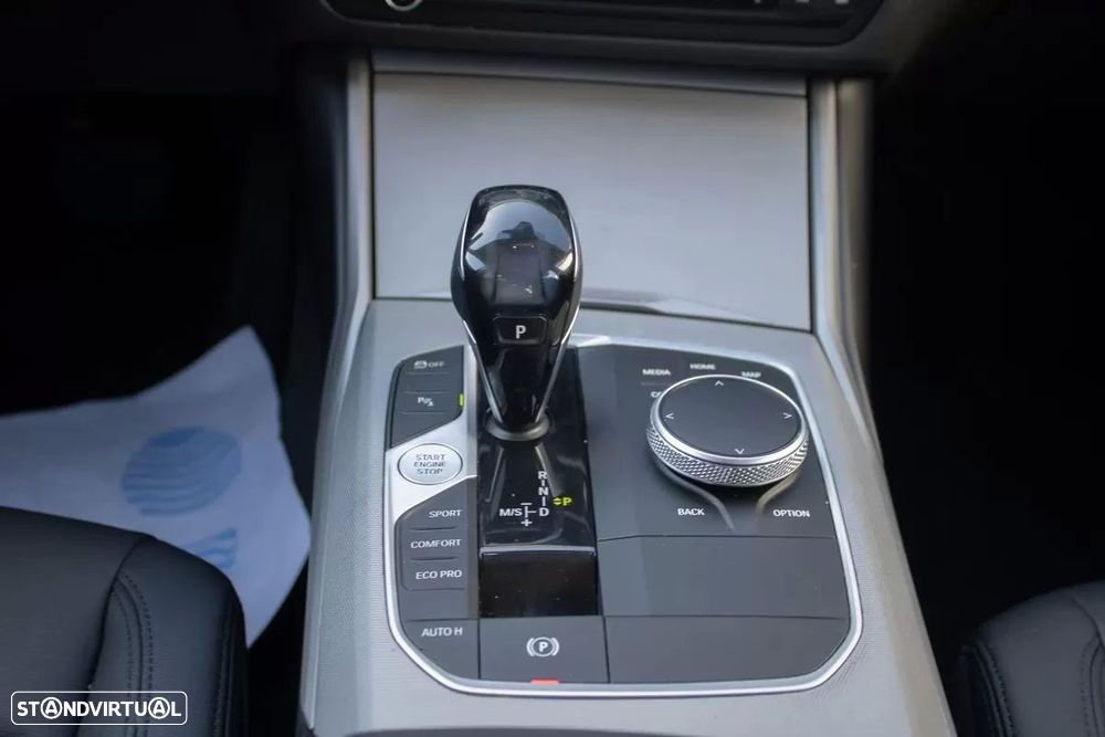 BMW 318 d Aut. Advantage - 19