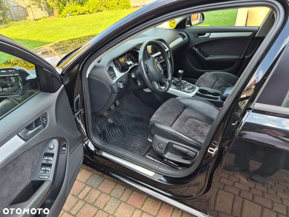 Audi A4 Limousine - 23