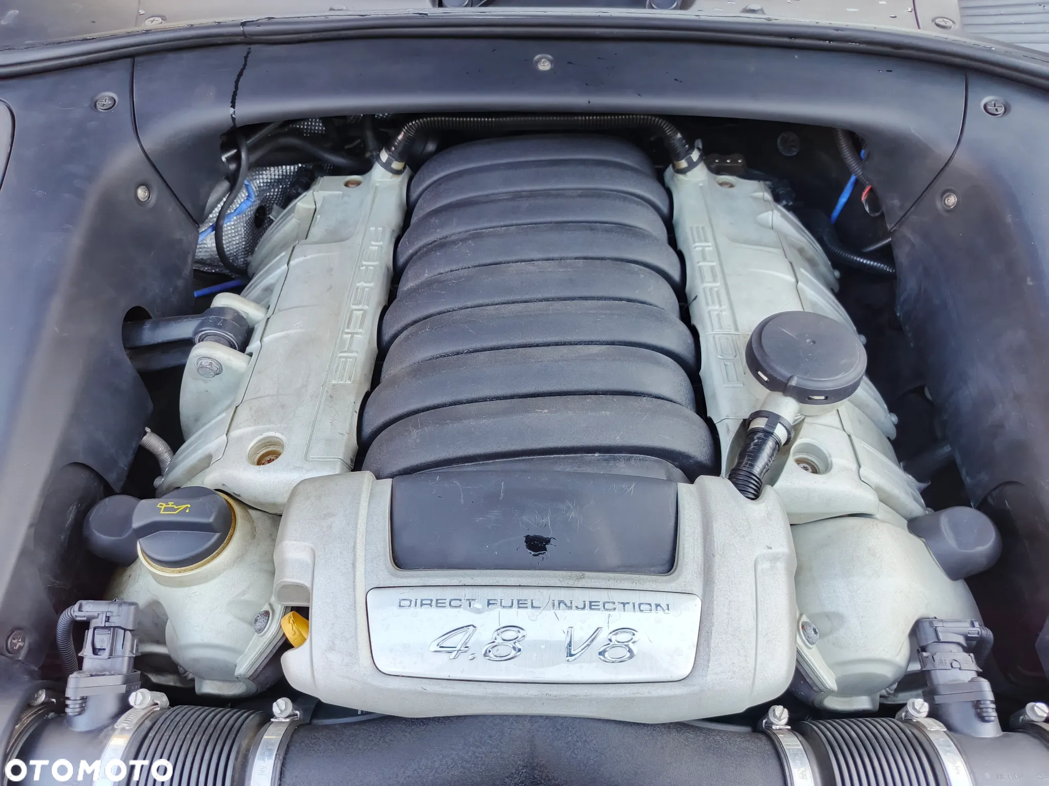 Porsche Cayenne - 25