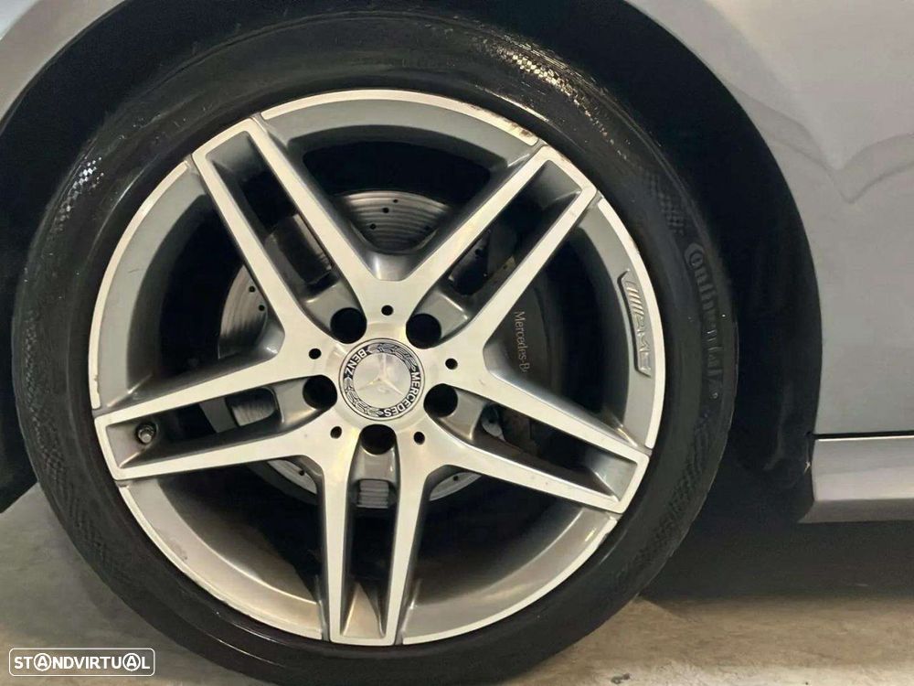 Mercedes-Benz E 300 Bluetec Hybrid Avantgarde - 19