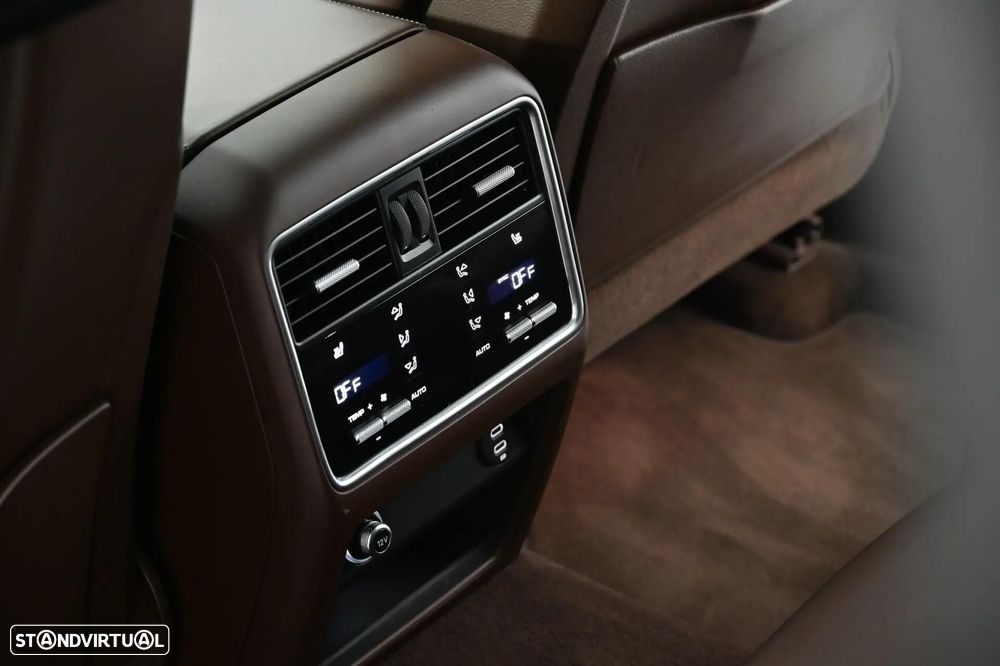 Porsche Cayenne Turbo S E-Hybrid - 31