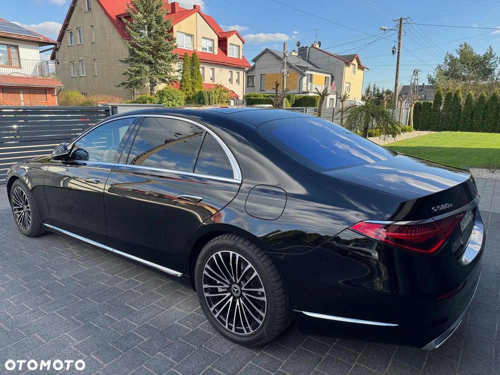 Mercedes-Benz Klasa S 580e 4Matic L 9G-TRONIC - 7