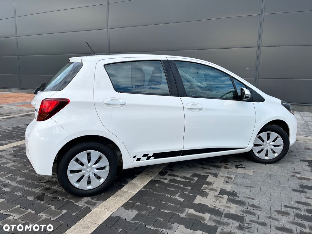 Toyota Yaris - 7