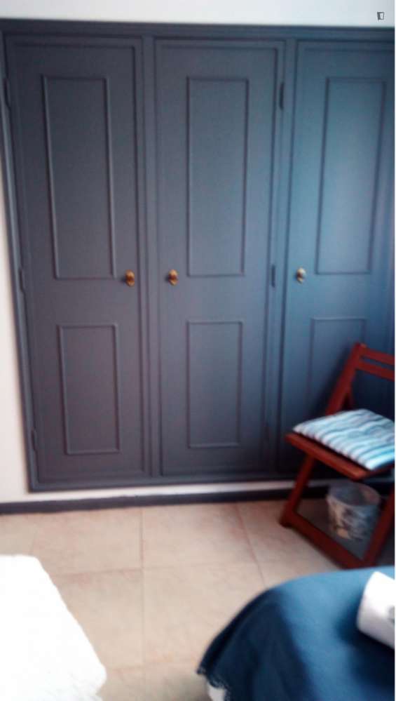 Quarto - localizado em Aveiro - Grande imagem: 3/17