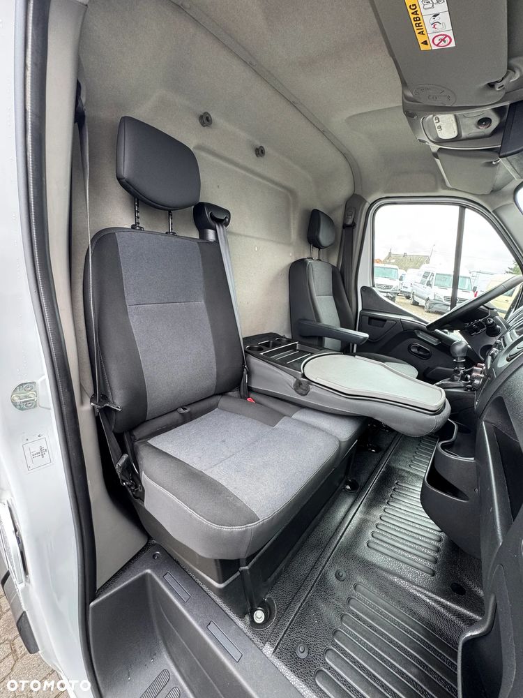 Renault Master - 18