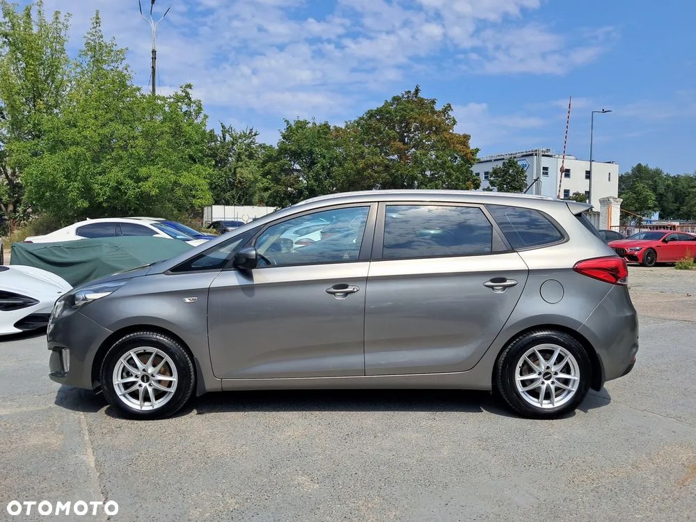 Kia Carens 1.6 GDI M 7os - 28