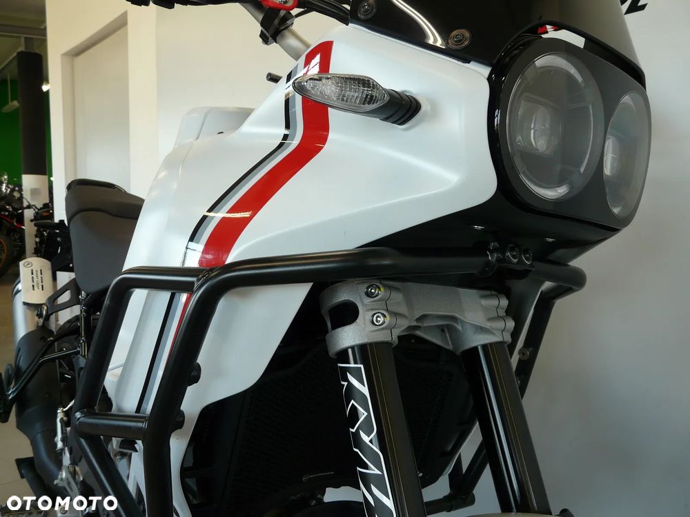 Ducati DesertX - 19