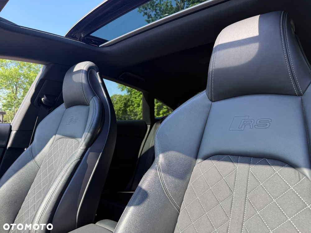Audi RS5 Sportback - 12