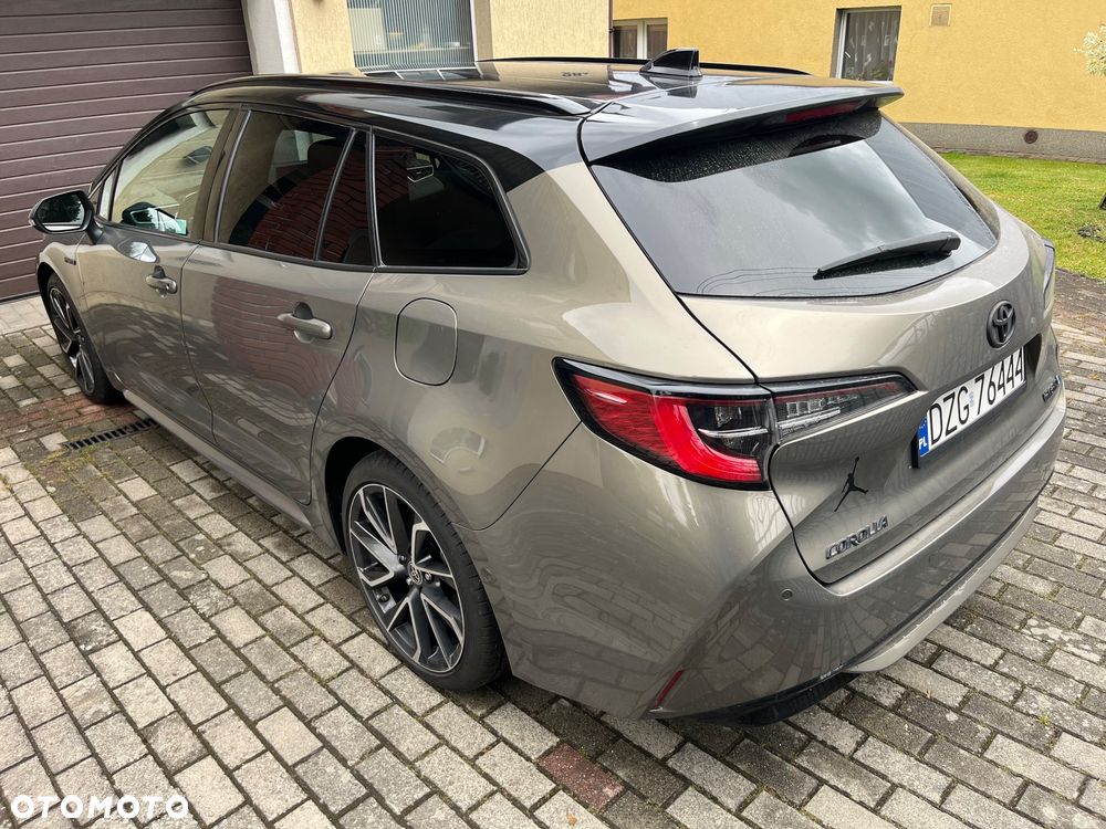 Toyota Corolla - 9