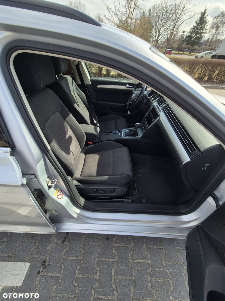 Volkswagen Passat 2.0 TDI BMT SCR Comfortline DSG7 - 13