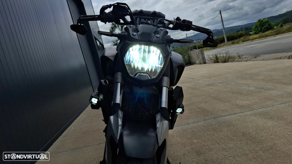 Yamaha MT-07 Nardo Grey 35 kw - 45