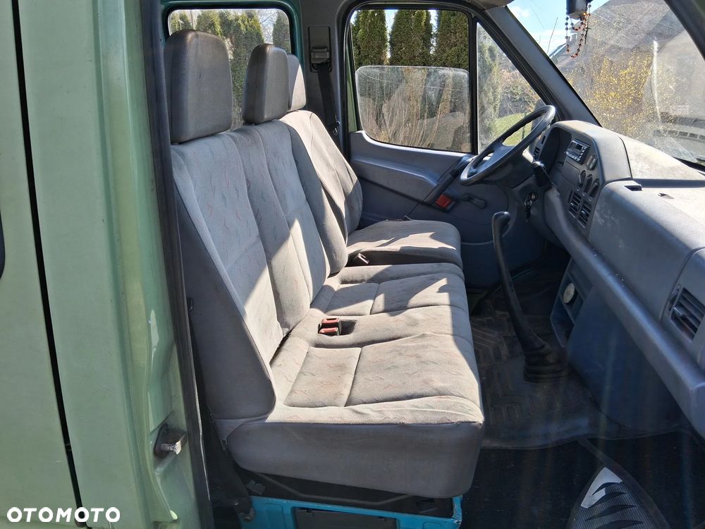 Mercedes-Benz Sprinter - 8