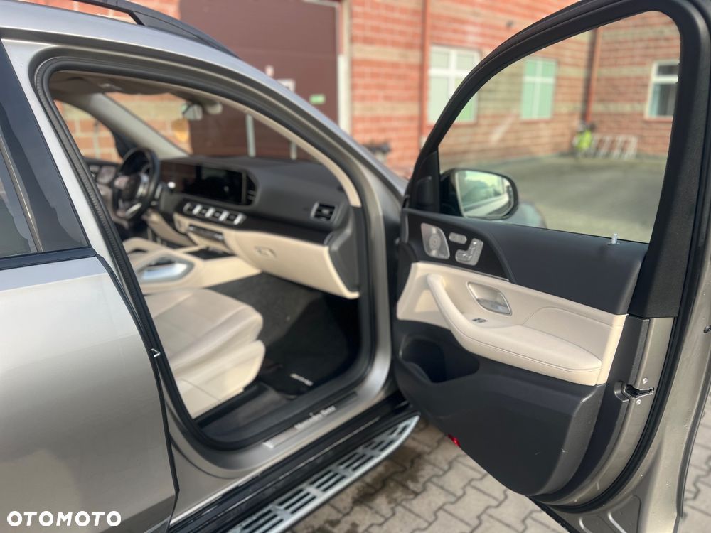 Mercedes-Benz GLS 580 4-Matic - 16