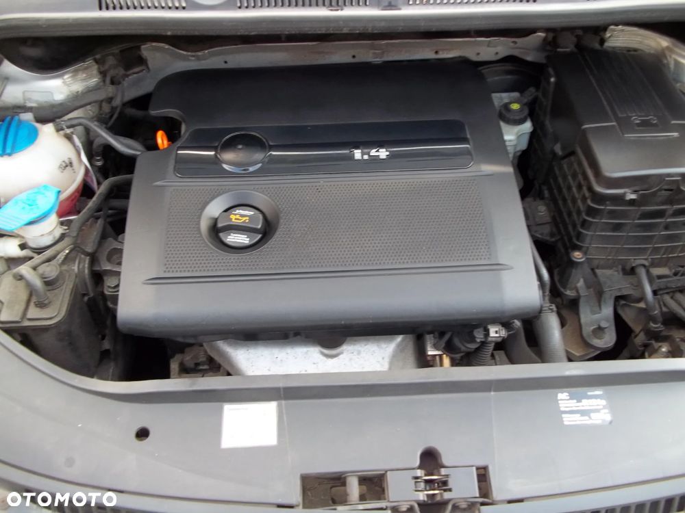 Volkswagen Golf Plus 1.4 Comfortline - 16