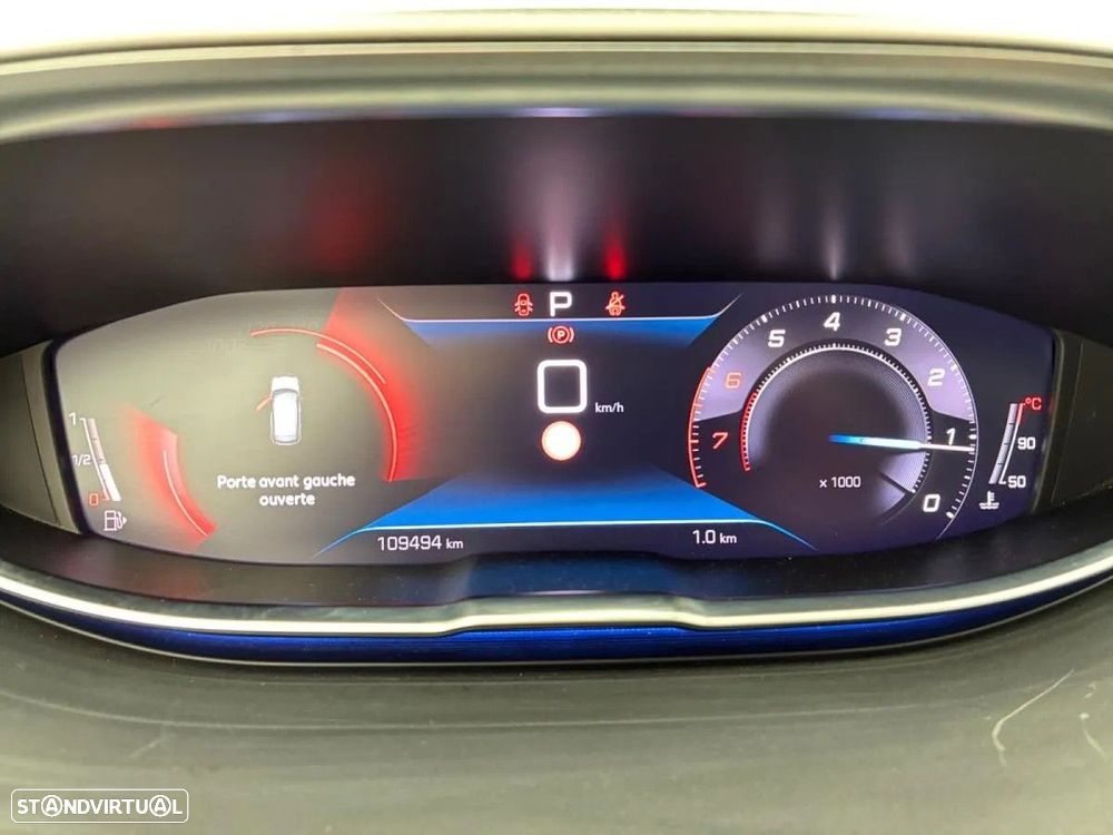Peugeot 3008 PureTech 130 Stop & Start GPF EAT8 Allure Pack - 11